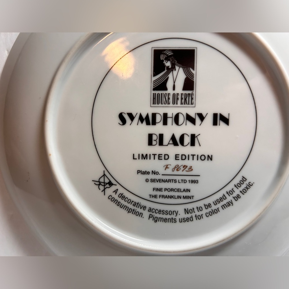 House of ERTE SYMPHONY IN BLACK Display D-8 1/8" Plate #F8673 Limited Edition - Picture 13 of 15
